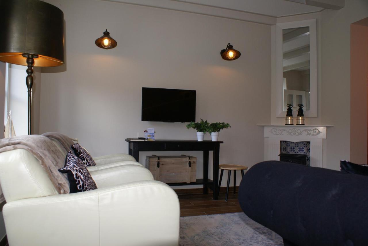 Wad'Ngeluk Villa Paesens Екстериор снимка